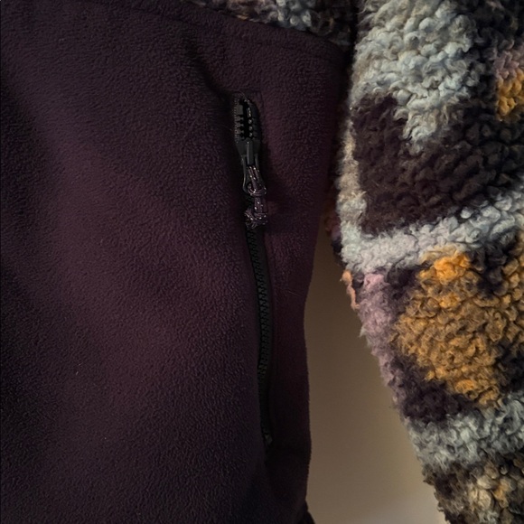 Columbia jacket - Picture 2 of 7